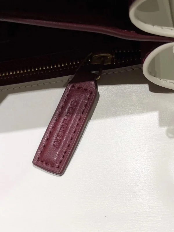 Replica YSL Fake Saint Laurent Blanc Cassandra Monogram Clasp Bag 3