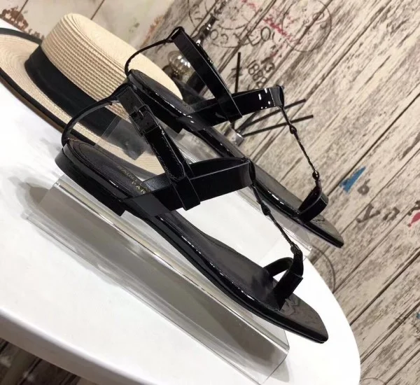 Replica YSL Fake Saint Laurent Cassandra Flat Sandals In Black Patent Leather 8