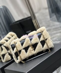 Replica YSL Saint Laurent Jamie Medium Chain Bag "Carré Rive Gauche" In Suede And Shearling Patchwork 515821 Natural Beige And Noir 2