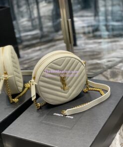 Replica YSL Yves Saint Laurent Vinyle Round Camera Bag In Chevron-quilted Grain De Poudre Embossed Leather 6104361 White 2